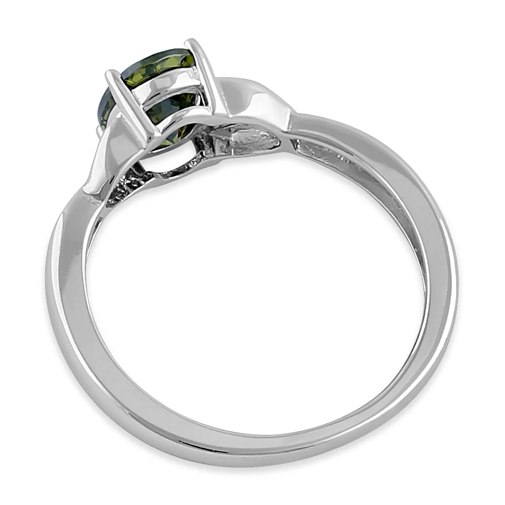 Sterling Silver Charmed Oval Peridot CZ Ring - Image 4