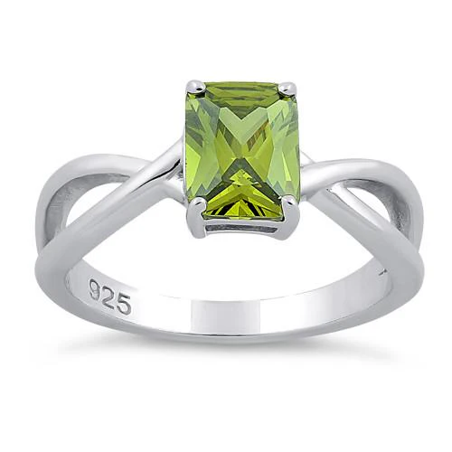 Sterling Silver Twist Emerald Cut Peridot CZ Ring - Image 3